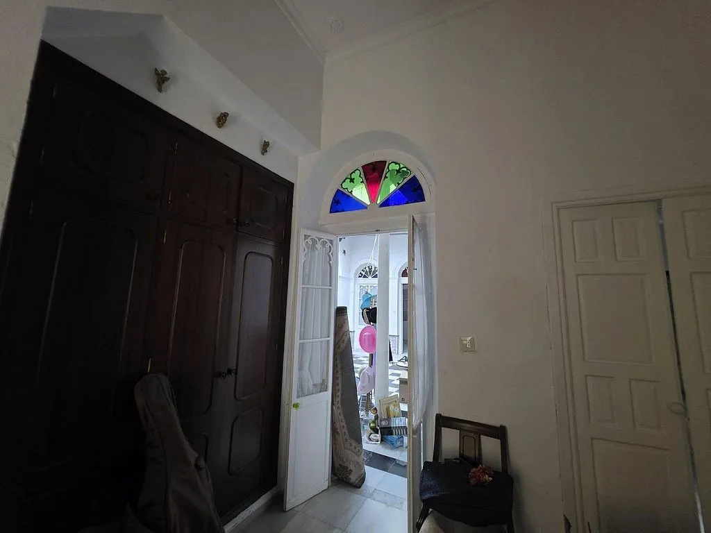 hallway_entrance