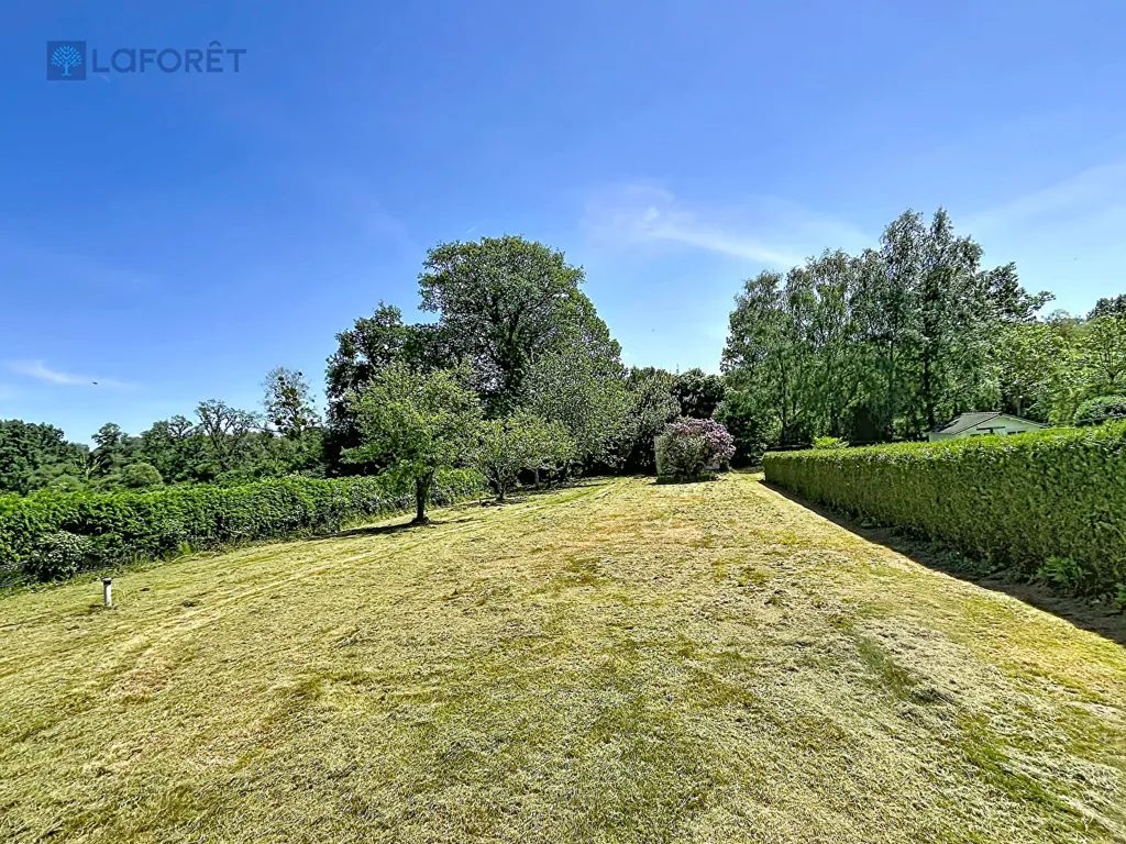Jardin - Maison avec Jardin et Grenier Aménageable à Radenac