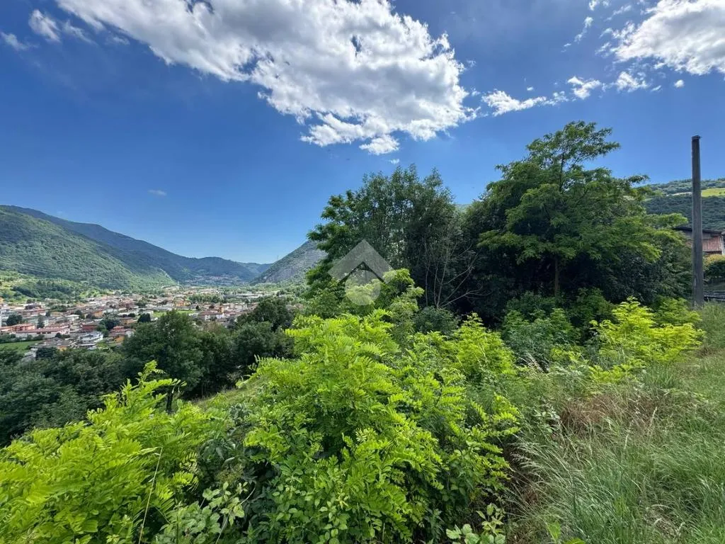 Buildable Residential Plot with Panoramic View in Casazza