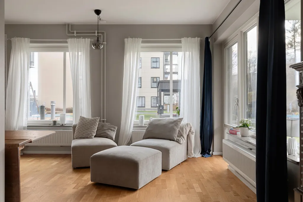 Séjour - Apartment with Terrace in Tyresö