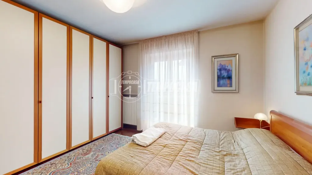 Magamistoad - Spacious Apartment with Balcony in La Loggia
