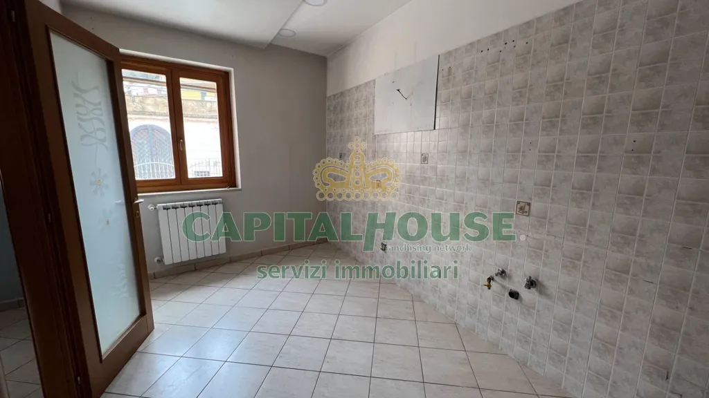 Salles de bain - Two-Level Apartment with Balcony in Monteforte Irpino