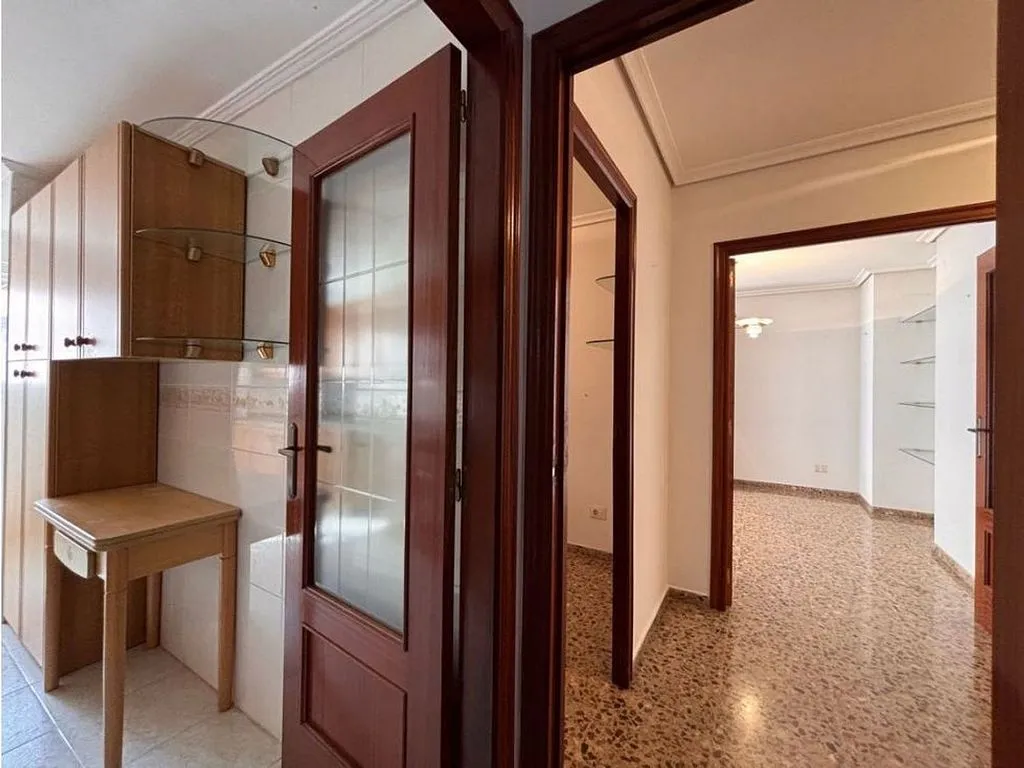 hallway_entrance