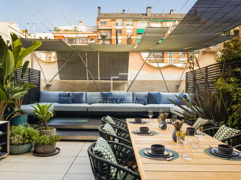 Terrazza - Luxury Apartment with Terrace in Eixample, Barcelona