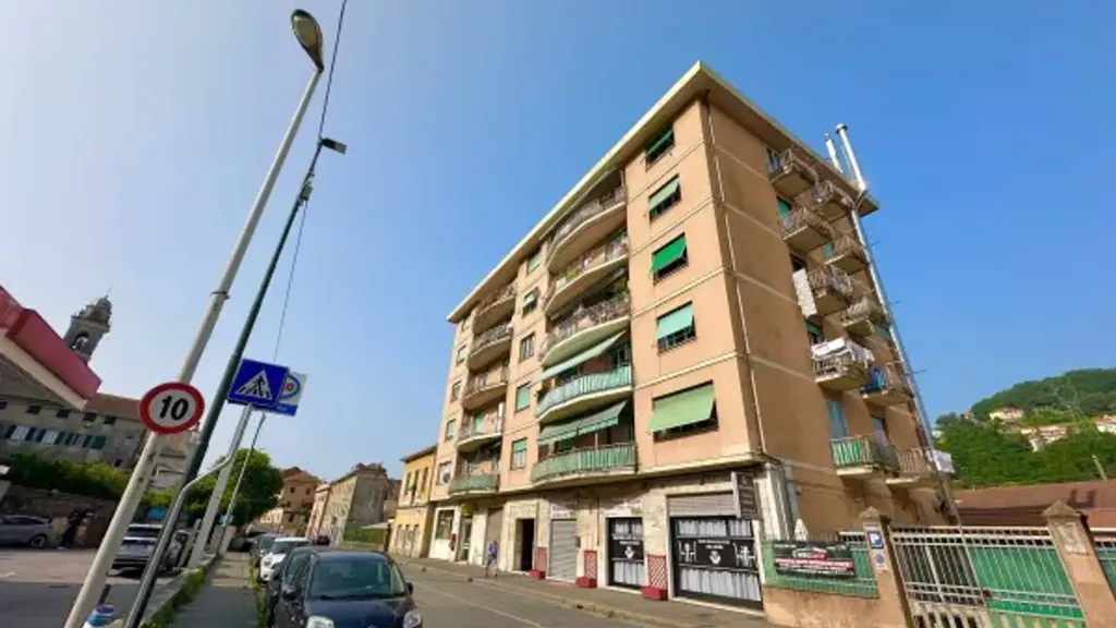 Extérieur - Quadrilocale with Balcony and Terrace in Genoa