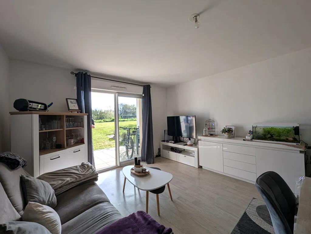 Elutuba - Ground Floor Flat with Terrace in Dol de Bretagne