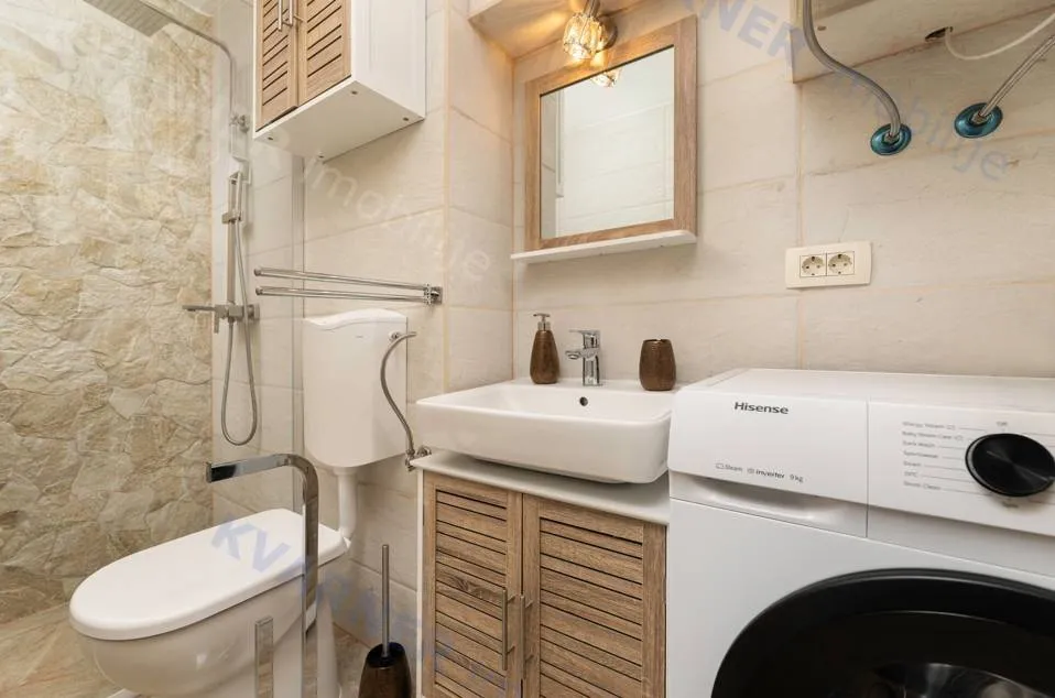Vannitoad - Renovated Stone House with Sea View in Punat