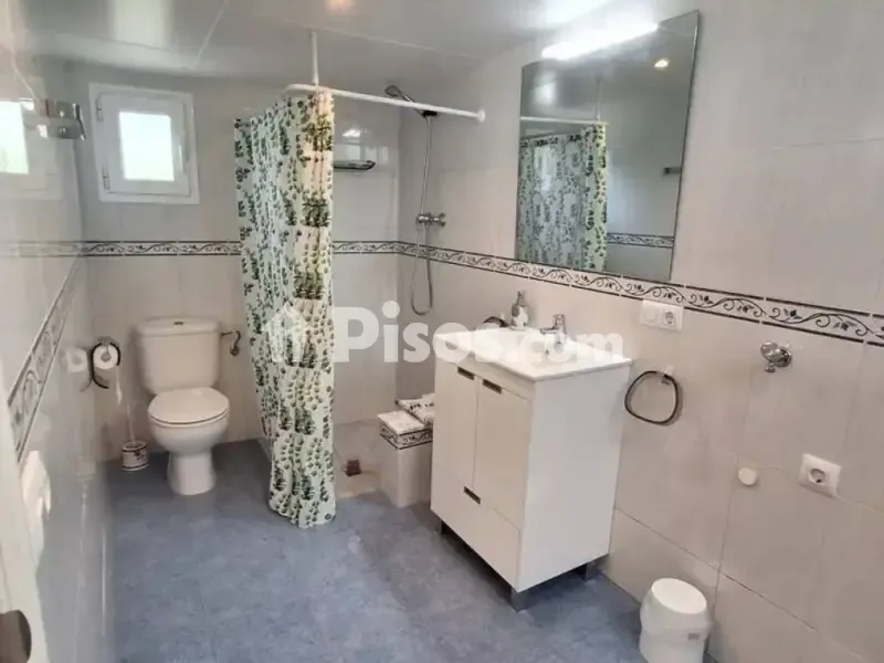 Vannitoad - Licensed Villa with Pool in Bítem