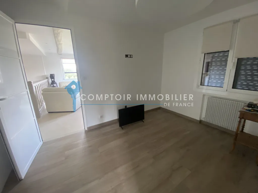 Chambres - Villa de Luxe avec Piscine à Mandelieu la Napoule