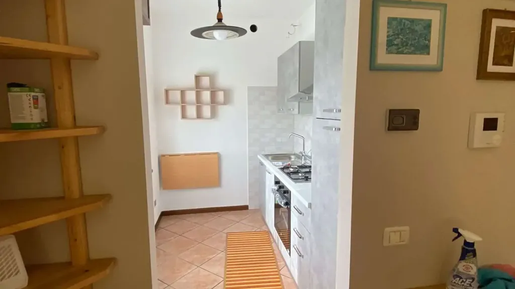 Cucina - Modern Studio with Lift in Castellanza