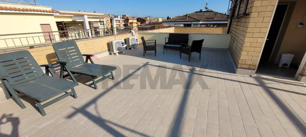 Terrass - Penthouse with Panoramic Terrace in Casalotti