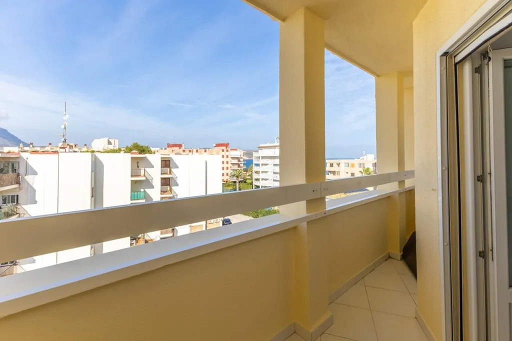 Rõdu - Duplex Apartment with Sea Views in Jávea