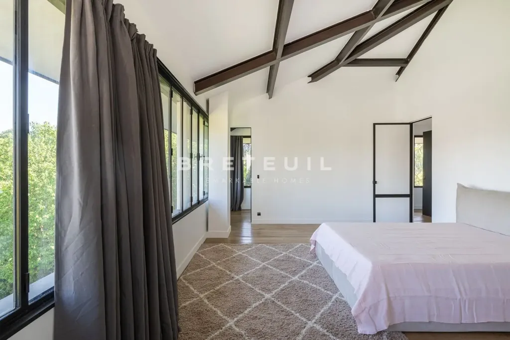 Bedrooms - Architect's House with Garden in Garches
