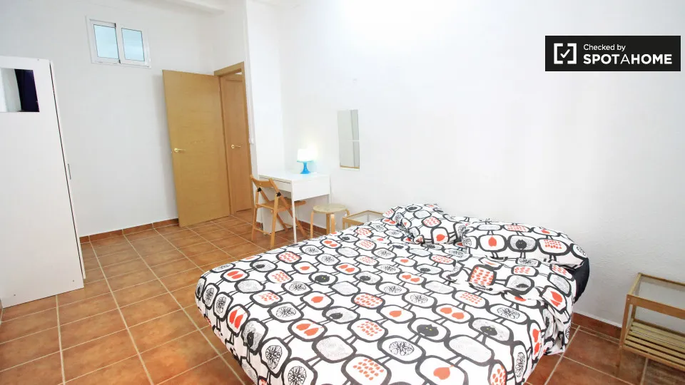 Chambres - Shared Room in Central Barcelona