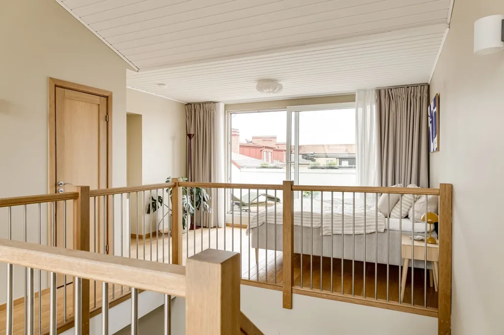 Entrée - Penthouse with Balcony & Terrace in Södermalm
