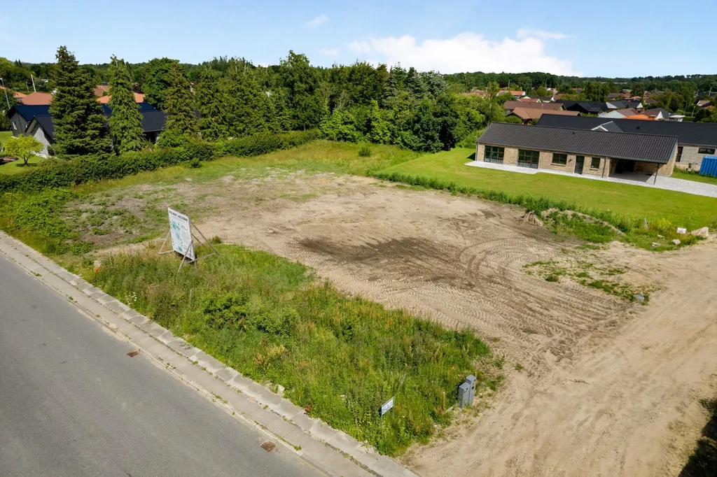 Õhuvaade - Vacant Plot with 5G Coverage in Hadsund