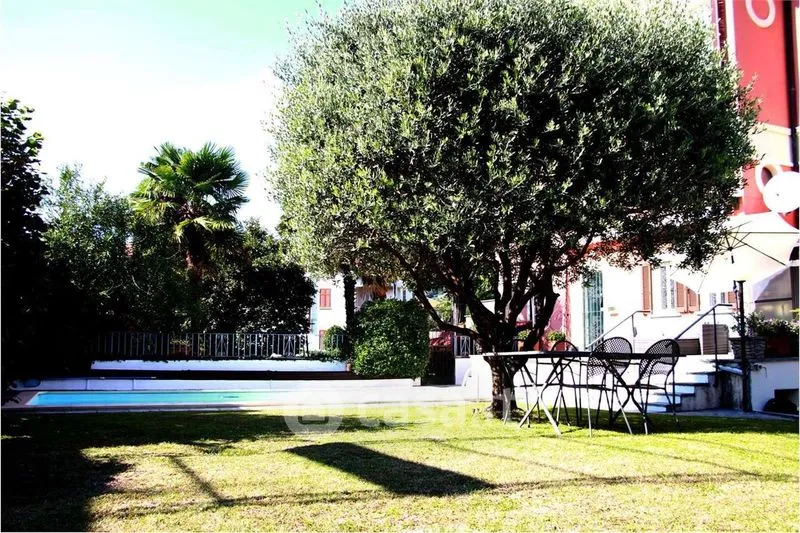 Jardin - Historic Villa with Private Pool in Pallanza