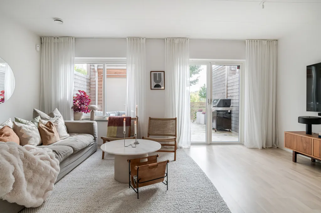 Soggiorno - Apartment with Balcony in Ringstorp