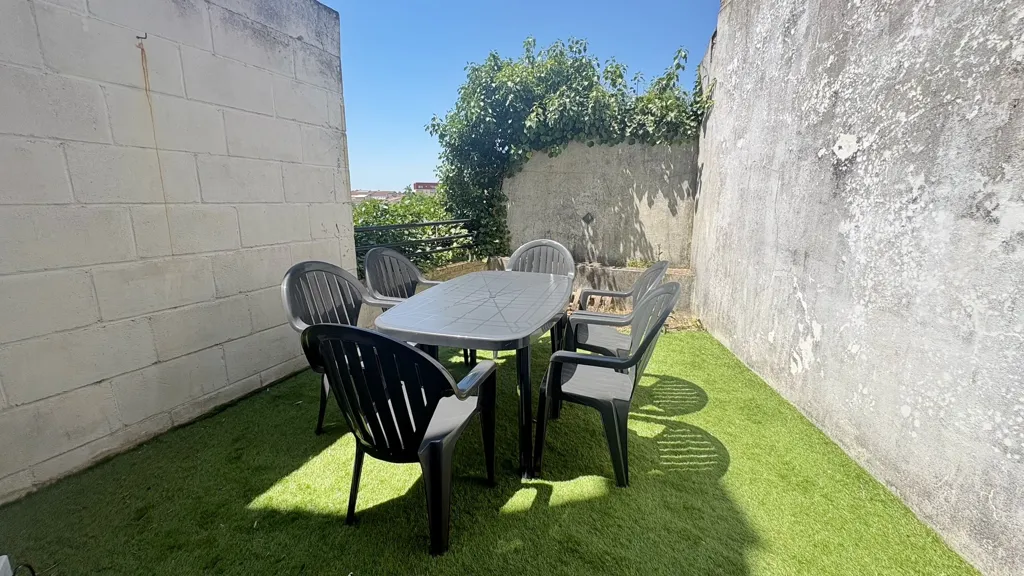 Aed - 2-Bedroom Apartment with Terrace in Niort Centre
