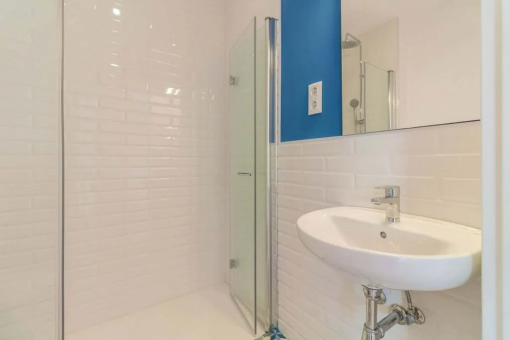 Bagni - Furnished Flat with Balcony in El Raval