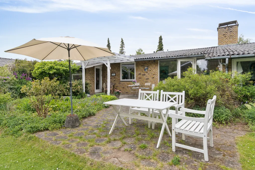 Giardino - Detached Villa with Garden in Roskilde