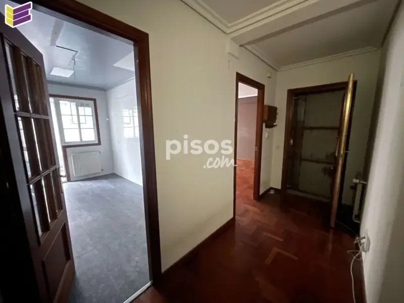Entrée - Apartment with Large Windows in Vigo