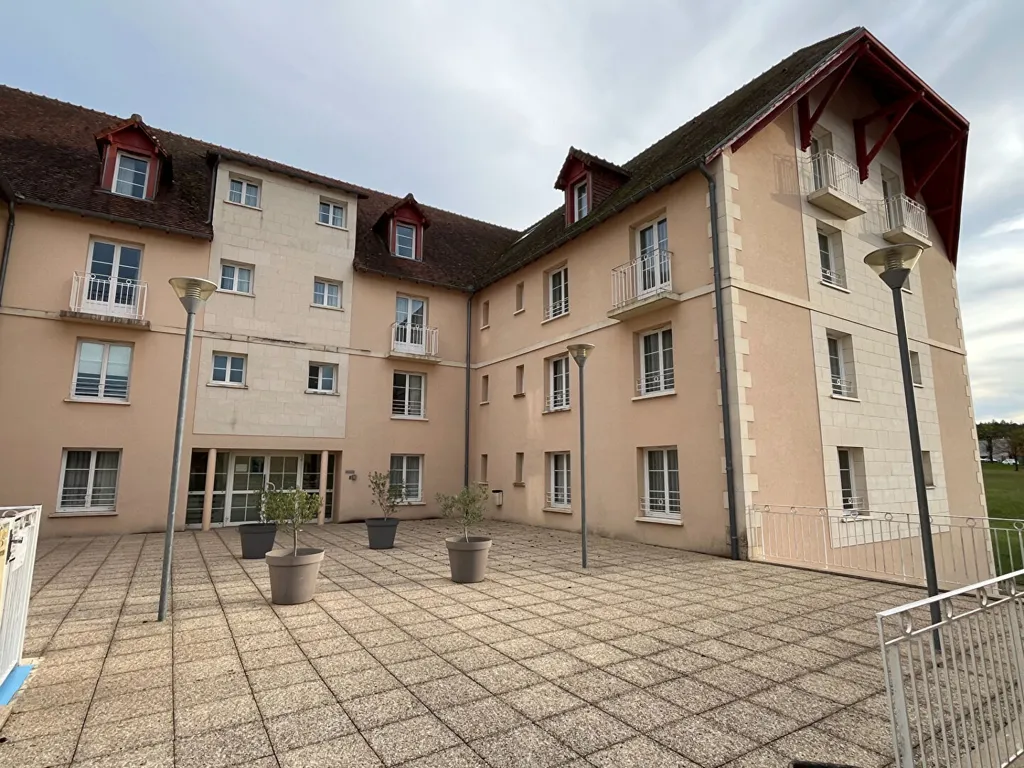 Aed - Duplex Apartment with Parking in La Roche Posay