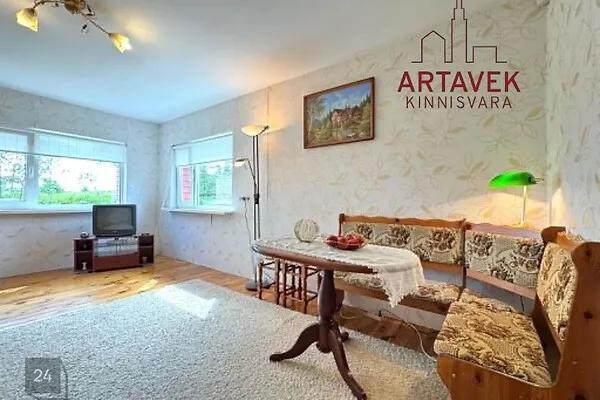 Living Room - Two-Bedroom Cottage with Garden in Tapa