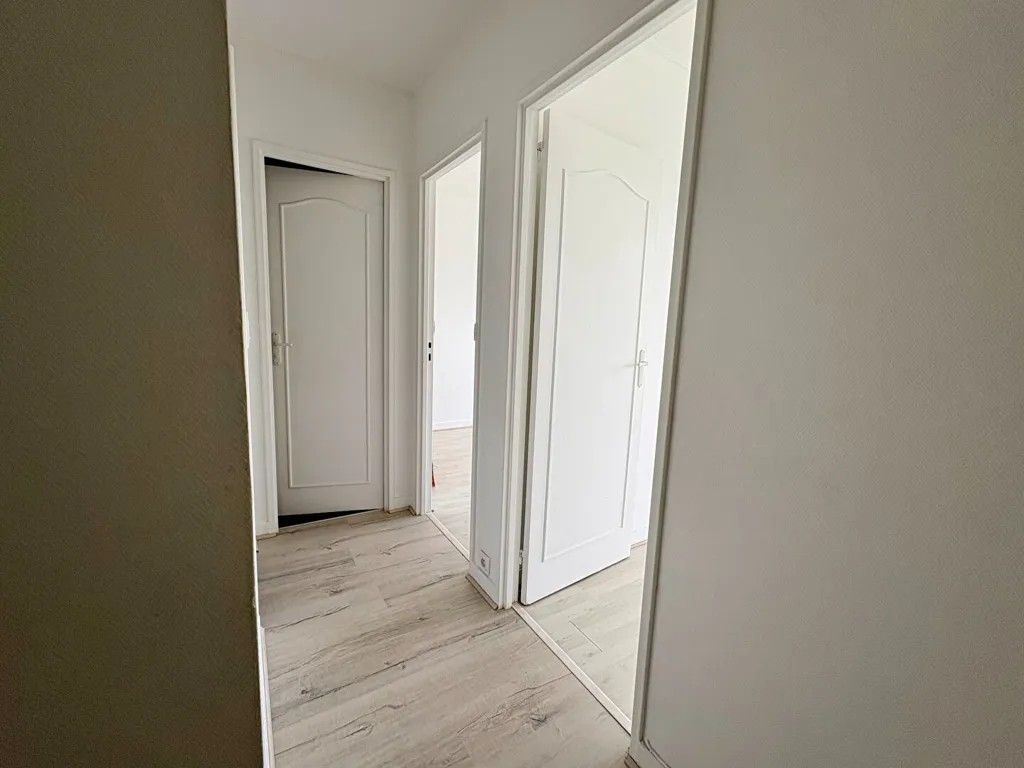 Ingresso - 4-Piece Flat with Terrace in Le Plessis-Bouchard
