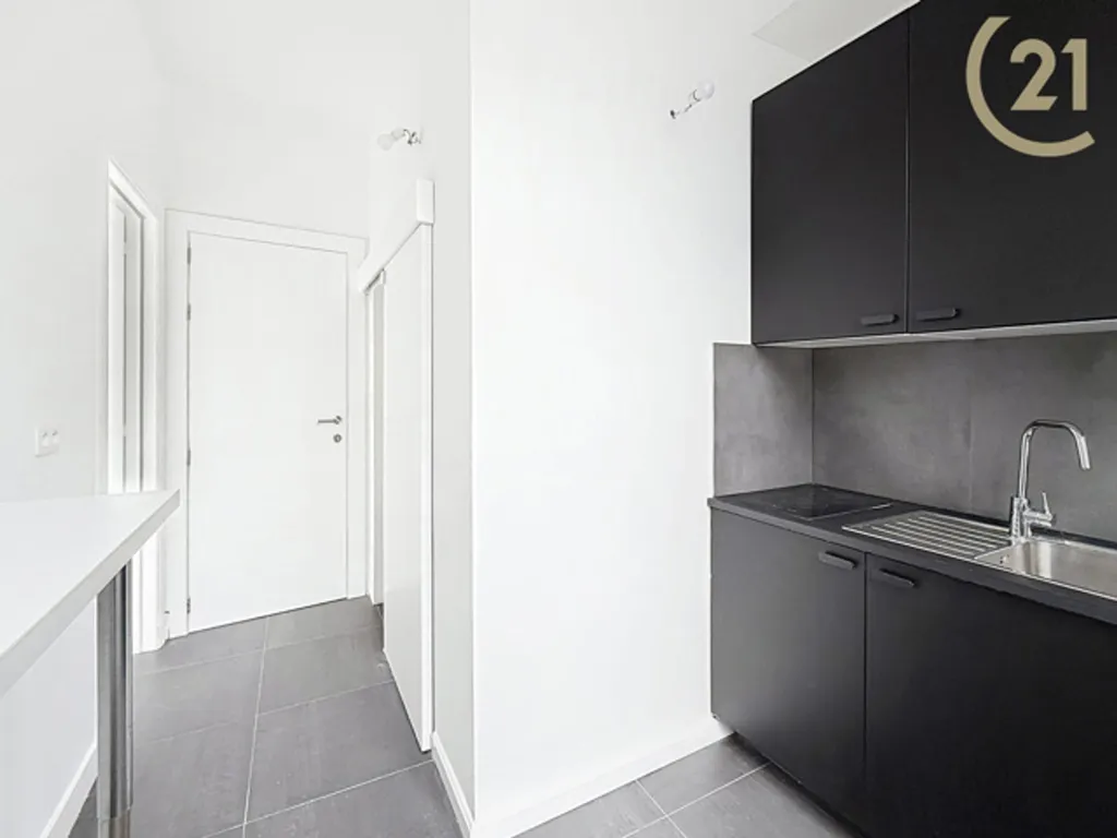 Köök - Bright Studio in Quiet Forest Quarter