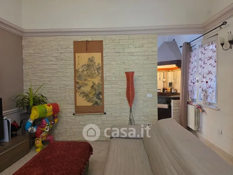 Elutuba - Rearranged Flat with Balcony in Piacenza