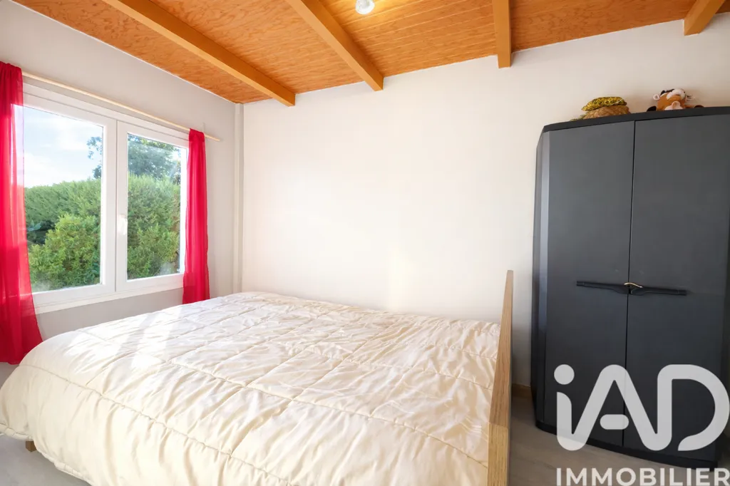 Chambres - Gîte meublé avec vue dégagée à Roquebrune-sur-Argens