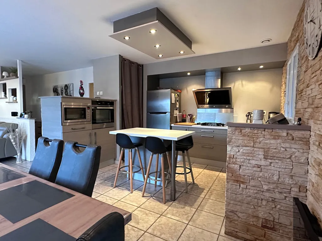 Kitchen - Four-Bedroom House with Pool in La Chapelle Achard