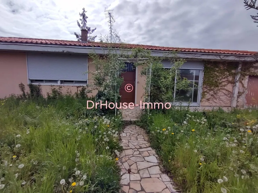 Extérieur - Maison à Rafraîchir avec Véranda à Déols