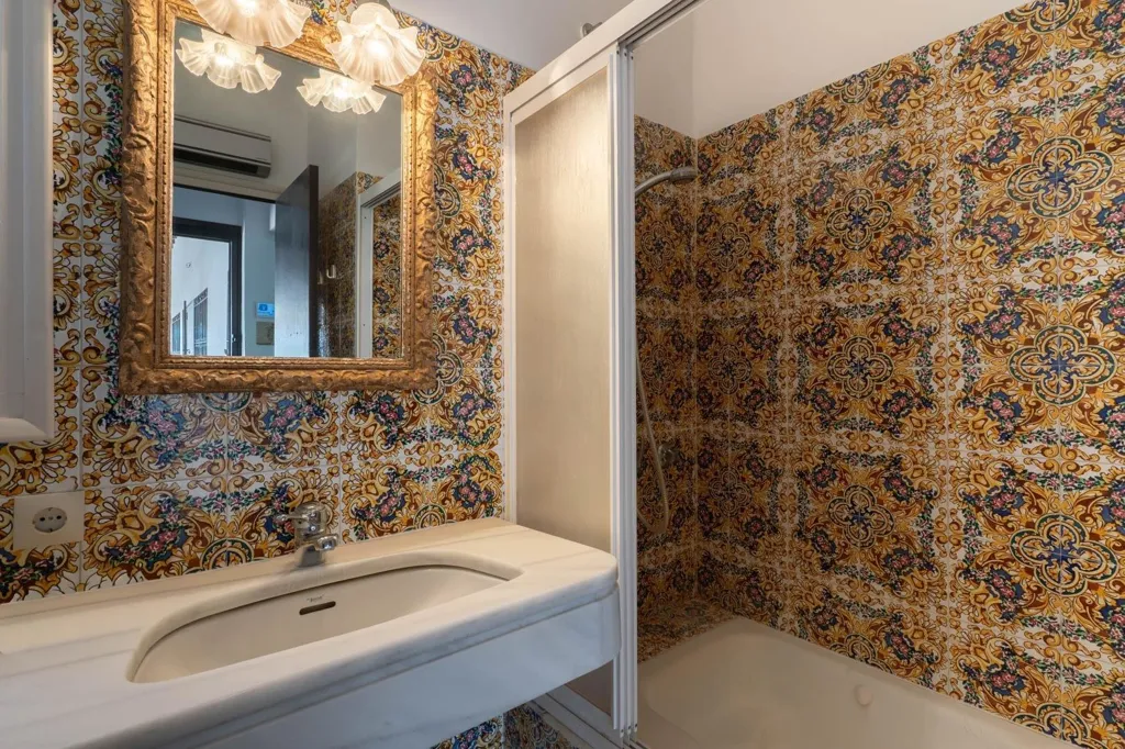 Salles de bain - Mediterranean Villa with Pool in Pla del Mar