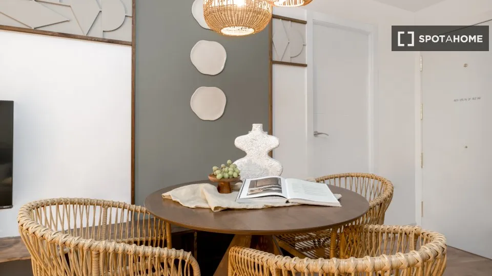 Sala da pranzo - 1-Bedroom Apartment with Balcony in Lista, Madrid