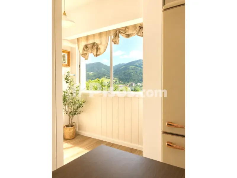 Balcon - Apartment with Terrace and Mountain Views in Gi-3560