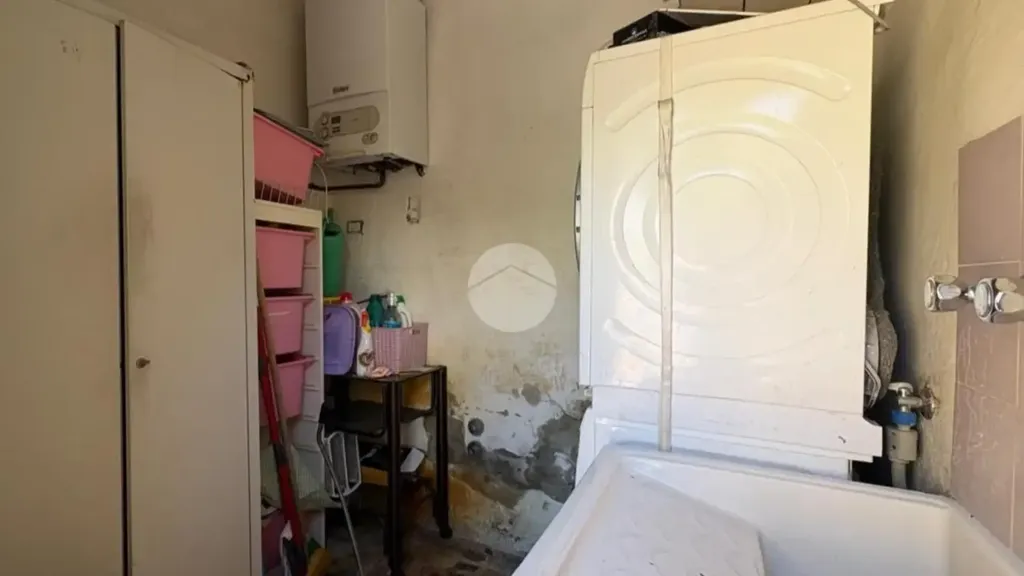 Pesuköök - Ground Floor Trilocale with Garden in Florence