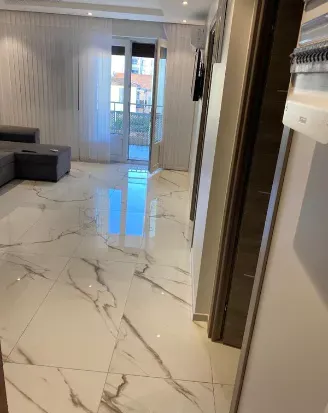 Elutuba - 1-Bed Flat with Terrace in Cannes Centre