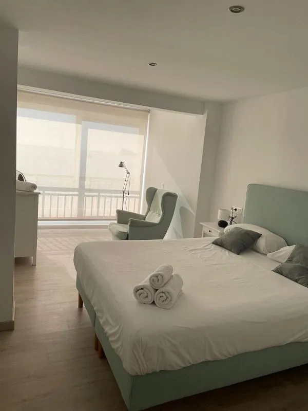 Chambres - Reformed Apartment with Sea View in Benidorm