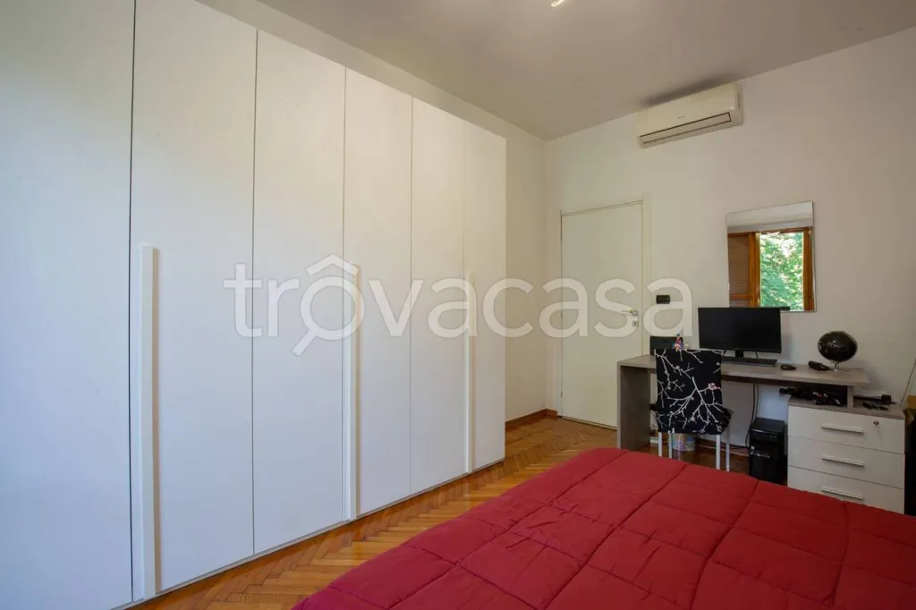 Camere da letto - Rearfitted Apartment with Balcony in Turin