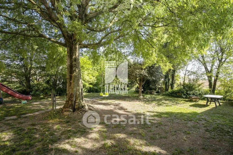 Jardin - Rustic Farmhouse with Garden in Roverbella
