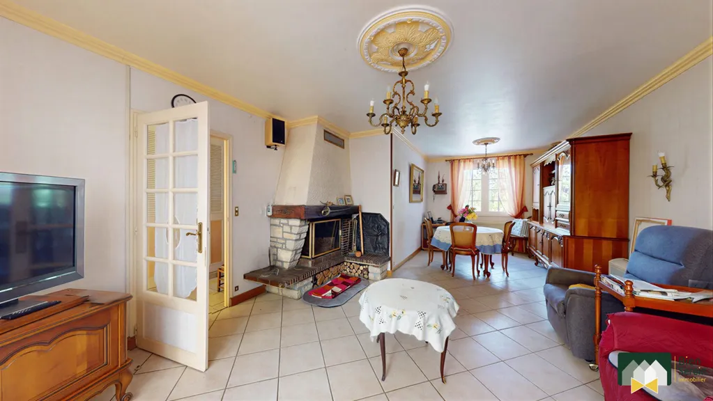Séjour - Maison 4 Pièces avec Jardin à Lucé