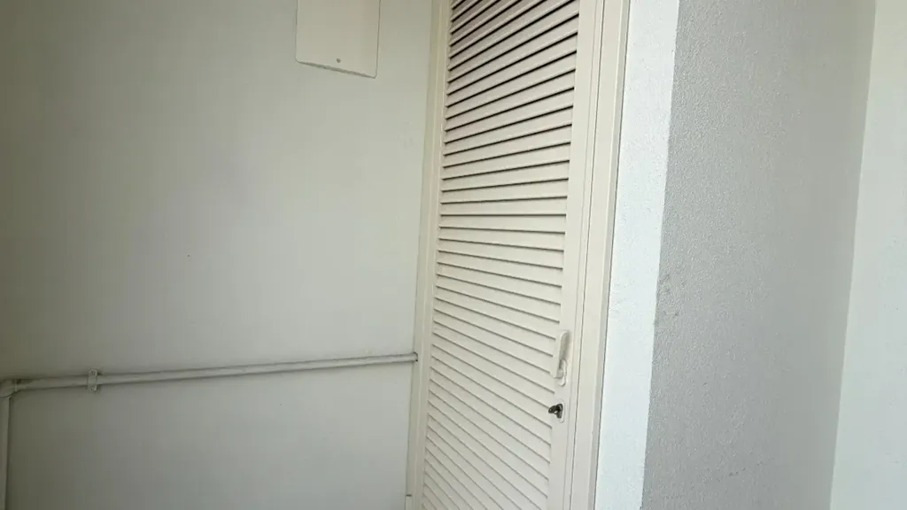 Pièces - Modern 2-Bedroom with Double Terrace in Rome