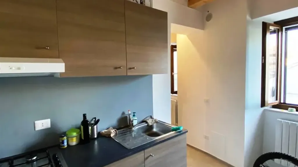 Köök - Rustic Triplex in San Severino Marche