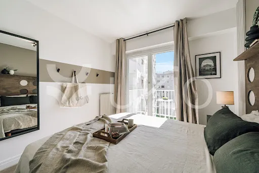 Chambres - Appartement Meublé avec Ascenseur à Paris 15e