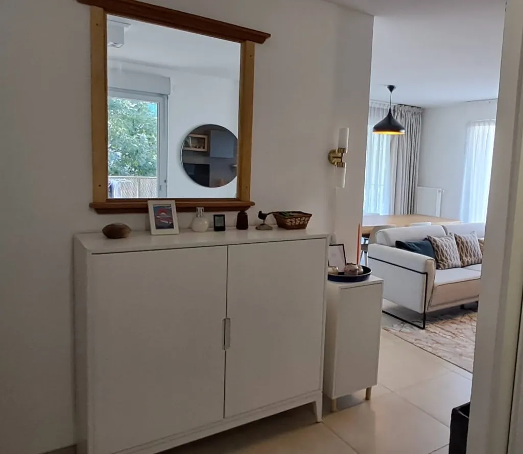 Entrée - Appartement avec Terrasse dans Résidence Sécurisée à Saint-Priest