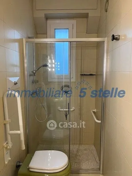 Salles de bain - Ground Floor Flat with Garden in Vicenza