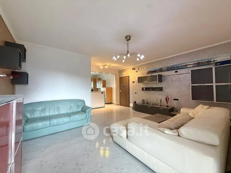 Elutuba - Fully Renovated Apartment with Balconies in Trani