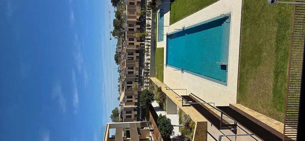 Bassein - New Flat with Pool in Campolivar